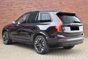 Volvo XC90 T8 AWD Plug-In Hybrid Ultra Dark