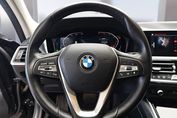 BMW Seria 3 Touring 320d xDrive Sport Line