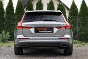 Volvo V60 Cross Country T5 AWD
