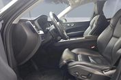 Volvo XC60 B4 B Plus Dark