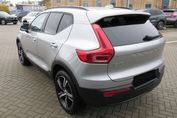 Volvo XC40 B3 Plus Dark