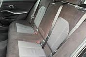 BMW Seria 3 330i xDrive M Sport sport-aut
