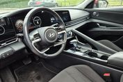 Hyundai Elantra 1.6 Executive CVT