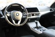 BMW Seria 3 318i