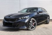 BMW Seria 5 530e xDrive M Sport