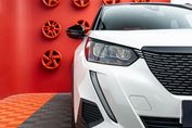 Peugeot 2008 1.2 PureTech Allure Pack S&S EAT8
