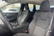 Volvo XC60 B4 B Momentum Pro