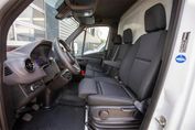 Mercedes Sprinter 316 Kontener + Winda