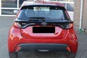 Toyota Yaris Comfort 1.5 Hybrid