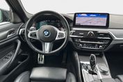 BMW Seria 5 M550i xDrive