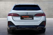 BMW Seria 5 Touring 520d xDrive M Sport