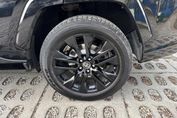 Toyota RAV4 Black Edition by JBL 2.5 Hybrid