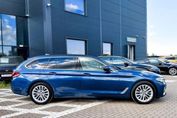 BMW Seria 5 Touring 520d xDrive Luxury Line