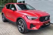 Volvo XC40 B3 Plus Dark