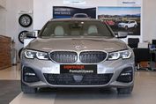 BMW Seria 3 330i xDrive M Sport sport-aut