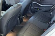 BMW Seria 3 Touring 318d Sport Line