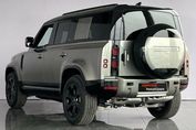 Land Rover Defender 110 D300 X-Dynamic SE