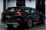 Volvo V90 Cross Country D4 AWD Pro