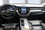 Volvo XC60 B4 B Plus Dark