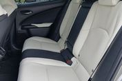 Lexus UX 300h F Sport AWD