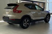 Volvo XC40 B3 Plus Dark