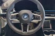 BMW iX2 eDrive20 M Sport