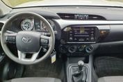 Toyota HiLux Double Cab DLX 4x4