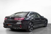 BMW Seria 7 M760e PHEV xDrive sport-aut