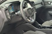 Volvo XC40 B3 Plus Dark aut