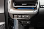 Toyota Prius 2.0 Plug-in Hybrid Prestige
