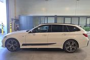 BMW Seria 3 Touring 330i xDrive M Sport