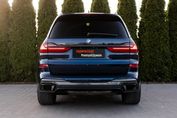 BMW X7 M50d