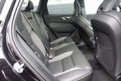 Volvo XC60 B5 AWD Ultra Black Edition