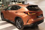 Lexus NX 450h+ Omotenashi AWD