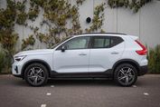Volvo XC40 B4 Plus Dark