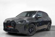 BMW iX xDrive45 100.6kWh