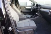 Volvo XC40 B4 Plus Black Edition
