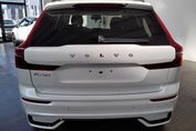 Volvo XC60 B5 AWD Plus Dark
