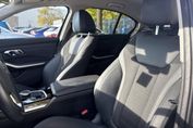 BMW Seria 3 320i xDrive