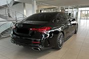 Mercedes Klasa C 300 e 4-Matic AMG