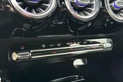 Mercedes CLA 200 AMG Line