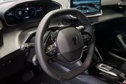 Peugeot 208 Allure e-DCS6  1.2 mHEV