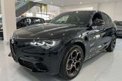 Alfa Romeo Stelvio Turbo Intensa Q4