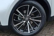 Toyota C-HR Executive 2.0 Plug-in Hybrid Dynamic Force