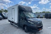 Iveco Daily 35S18 Kontener 8EP + Winda