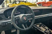 Porsche 911 Carrera 4 GTS