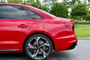 Audi A4 40 TFSI quattro S Line