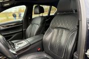 BMW Seria 7 750i xDrive
