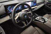BMW Seria 5 540d xDrive mHEV M Sport aut