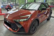 Toyota C-HR Tokyo Edition 2.0 PHEV Dynamic Force